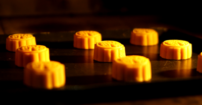 绿叶居金沙流心月饼